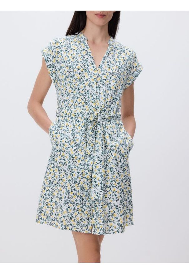 Reserved - Wzorzysta sukienka mini - wielobarwny. Materiał: wiskoza, bawełna. Typ sukienki: proste. Długość: mini