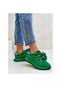 Zamszowe Sneakersy Damskie Z Grubym Sznurowaniem Artiker 55C0099 Zielone. Okazja: na co dzień. Zapięcie: sznurówki. Kolor: zielony. Materiał: zamsz. Obcas: na platformie #2
