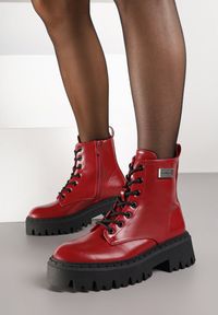 Born2be - Czerwone Klasyczne Botki Workery z Aplikacją przy Cholewce Alerhia. Okazja: na co dzień. Kolor: czerwony. Materiał: jeans, skóra. Szerokość cholewki: normalna. Wzór: aplikacja. Styl: klasyczny