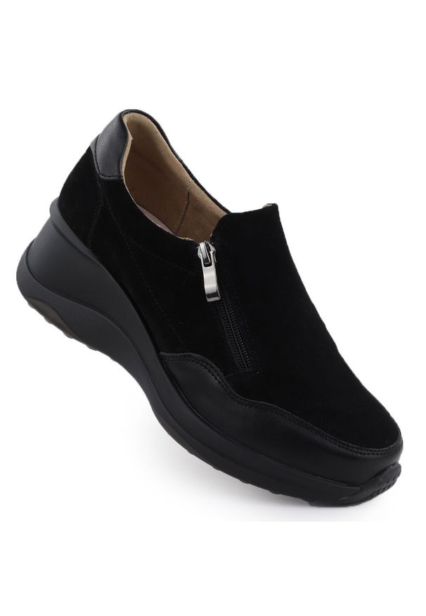 Skórzane półbuty sneakersy damskie na koturnie czarne Filippo DP6473. Okazja: na co dzień. Kolor: czarny. Materiał: skóra. Obcas: na koturnie. Styl: casual, sportowy