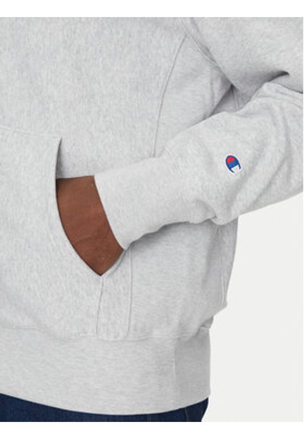 Champion Bluza 221619 Szary Regular Fit. Kolor: szary. Materiał: bawełna