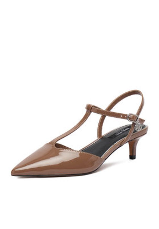 Nine West Czółenka CEO-CD25-123-1 Brązowy. Kolor: brązowy. Materiał: materiał