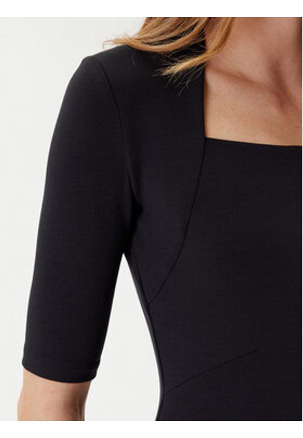 BOSS Bluzka Egamma 50541894 Czarny Slim Fit. Kolor: czarny. Materiał: syntetyk