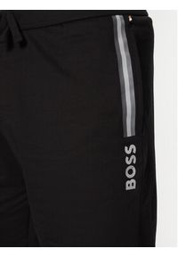 BOSS Szorty sportowe Authentic 50535837 Czarny Regular Fit. Kolor: czarny. Materiał: bawełna. Styl: sportowy