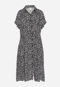 Born2be - Czarno-Biała Bawełniana Sukienka Koszulowa w Kwiaty z Rozkloszowanym Dołem Jerilsa. Okazja: na co dzień. Typ kołnierza: kołnierzyk klasyczny. Kolor: czarny. Materiał: bawełna. Długość rękawa: krótki rękaw. Wzór: kwiaty. Typ sukienki: koszulowe. Styl: casual, elegancki, klasyczny #4