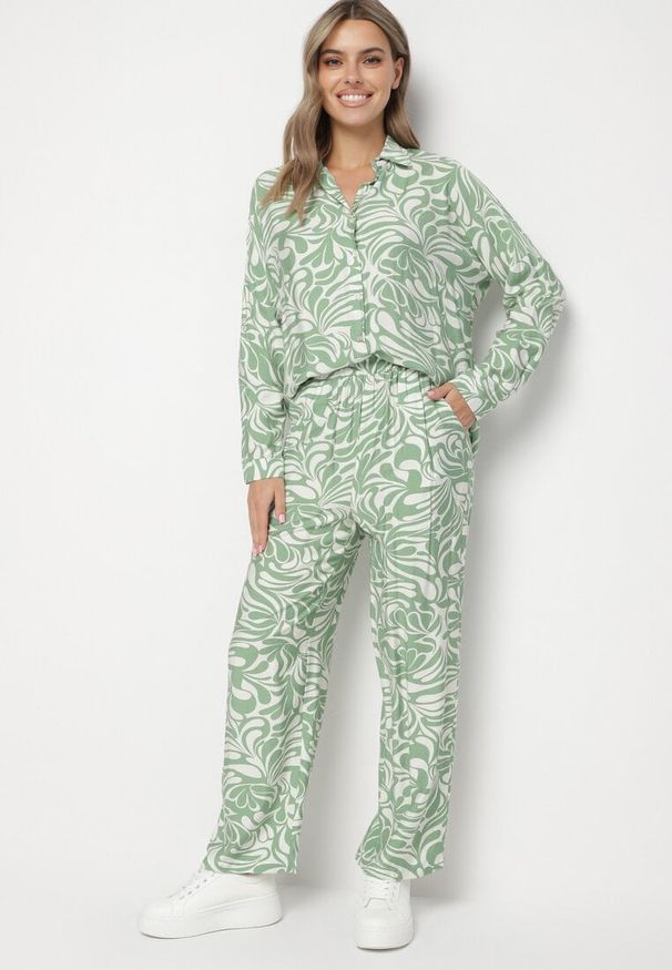 Born2be - Zielony Komplet z Wiskozą Koszula z Regulowanymi Rękawami i Spodnie z Gumką w Pasie Ivilia. Kolor: zielony. Materiał: wiskoza