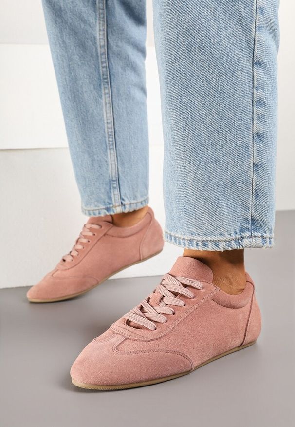 Renee - Różowe Sneakersy Basic ze Skóry Naturalnej Fonariela. Okazja: na co dzień. Kolor: różowy. Materiał: skóra. Obcas: na obcasie. Wysokość obcasa: niski
