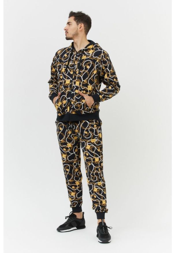 MOSCHINO Rozpinana bluza męska w złote łańcuchy, Rozmiar S. Typ kołnierza: kaptur. Kolor: czarny. Materiał: prążkowany