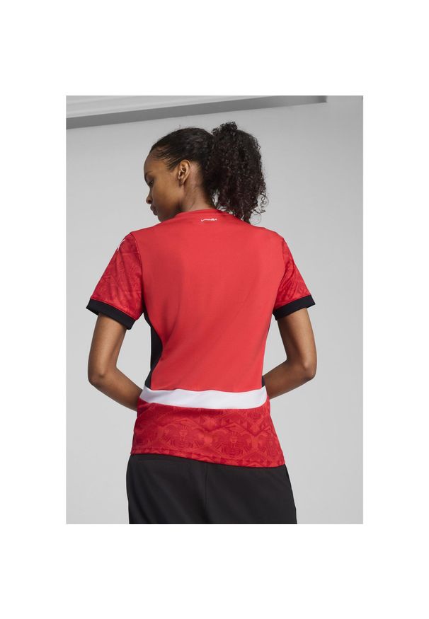 Puma - Damska koszulka domowa Egipt 2025 PUMA Red Black. Kolor: czerwony, wielokolorowy, czarny. Wzór: kolorowy