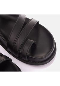 Marco Shoes Sandały Japonki Morgano czarne. Kolor: czarny. Materiał: skóra #8