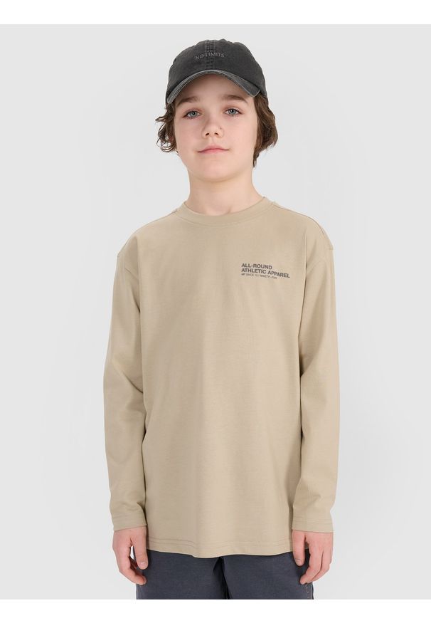 4f - 4F Longsleeve oversize z nadrukiem chłopięcy - beżowy 164 (13-14 lat). Okazja: na co dzień. Kolor: beżowy. Materiał: bawełna, tkanina, jersey. Długość rękawa: długi rękaw. Długość: długie. Wzór: nadruk. Sezon: lato. Styl: klasyczny, elegancki, sportowy, casual