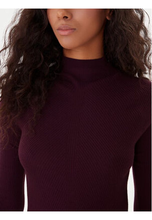 BOSS Golf Foliora 50549166 Fioletowy Slim Fit. Typ kołnierza: golf. Kolor: fioletowy. Materiał: wełna