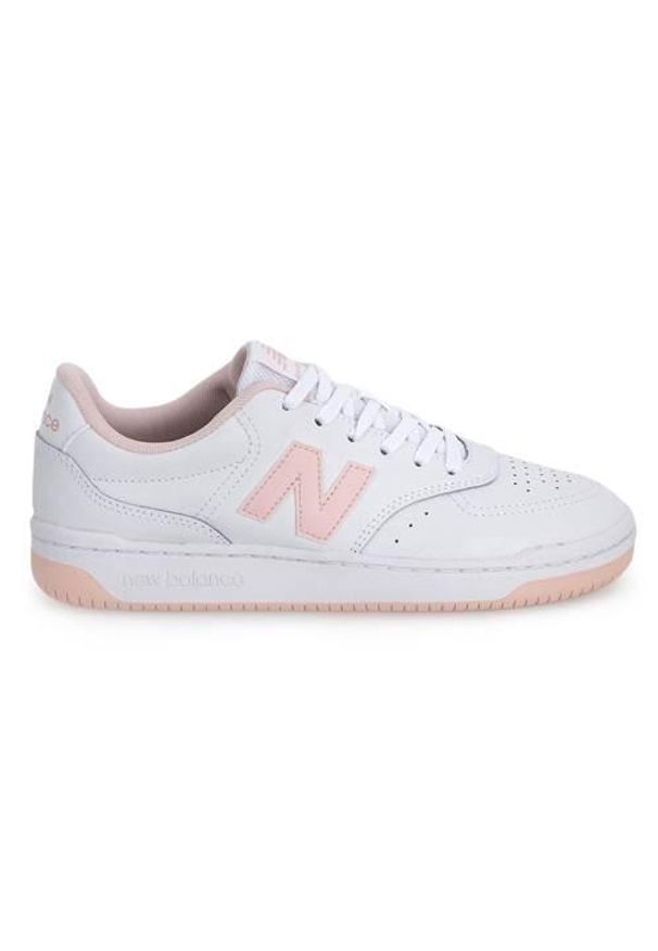 Buty do chodzenia damskie New Balance W80. Kolor: biały. Materiał: skóra. Szerokość cholewki: normalna. Sport: turystyka piesza