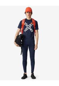 Kenzo - KENZO - Granatowa koszulka slim-fit Sport. Kolor: niebieski. Materiał: materiał. Wzór: nadruk. Styl: sportowy #3