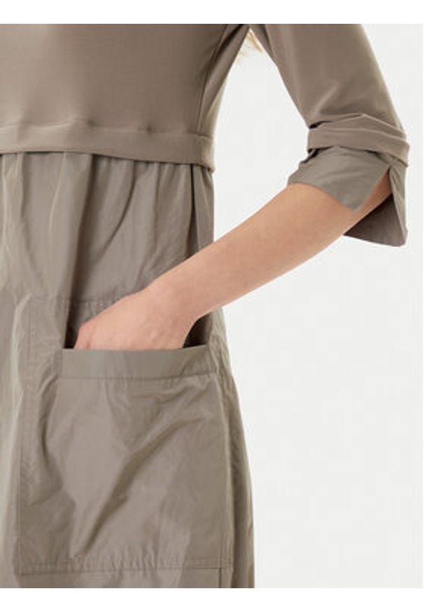 Joseph Ribkoff Sukienka codzienna 173444F25 Khaki Regular Fit. Okazja: na co dzień. Kolor: brązowy. Materiał: syntetyk. Typ sukienki: proste. Styl: casual