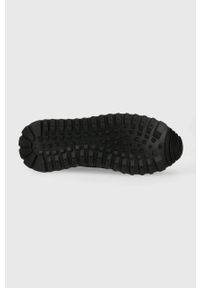 Guess sneakersy Varese kolor czarny. Nosek buta: okrągły. Zapięcie: sznurówki. Kolor: czarny. Materiał: guma #4