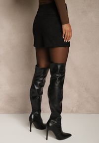 Renee - Czarne Spódnico-Spodenki z Ozdobną Imitacją Kieszeni Sewressa. Kolor: czarny. Materiał: koronka. Styl: klasyczny, elegancki #4