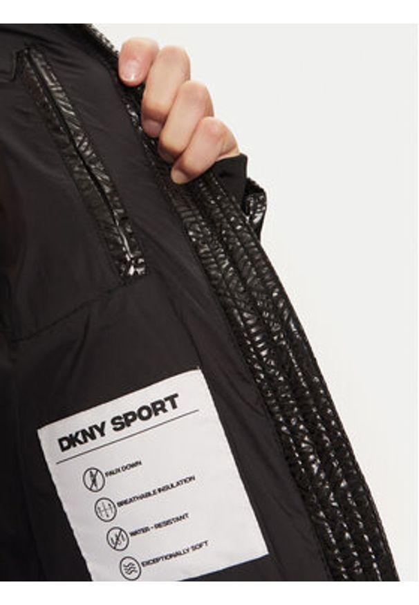 DKNY Kurtka puchowa DP4J9549 Czarny Relaxed Fit. Kolor: czarny. Materiał: syntetyk
