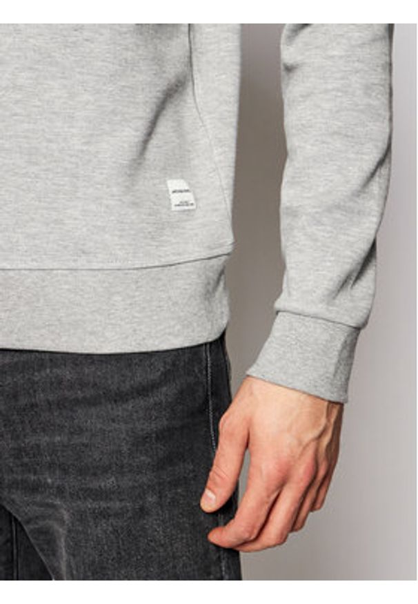 Jack & Jones Bluza Basic 12181903 Szary Regular Fit. Kolor: szary. Materiał: bawełna