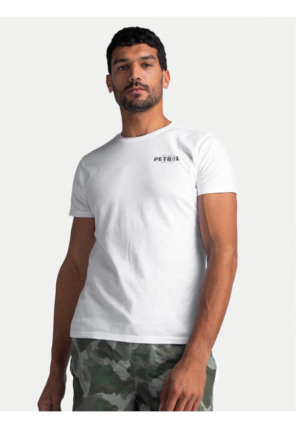 Petrol Industries T-Shirt M-1040-TSR635 Biały Regular Fit. Kolor: biały. Materiał: bawełna