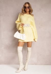 Renee - Żółty Długi Sweter Ozdobiony Drobnym Splotem Killoe. Kolor: żółty. Materiał: jeans. Długość: długie. Wzór: ze splotem, aplikacja #4