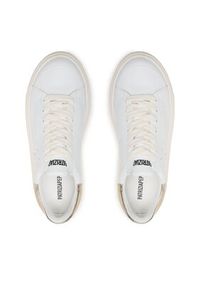 Patrizia Pepe Sneakersy 8Z0080/E028-X1RQ Biały. Kolor: biały. Materiał: skóra