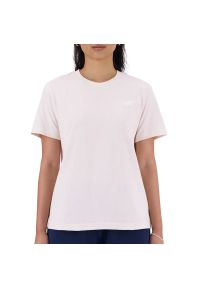 Koszulka New Balance WT41509OUK - różowa. Kolor: różowy. Materiał: materiał, bawełna. Długość rękawa: krótki rękaw. Długość: krótkie. Wzór: napisy