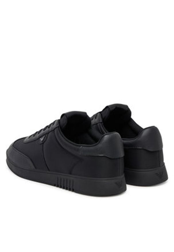 Emporio Armani Sneakersy EM003062 AF18210 UC001 Czarny. Kolor: czarny. Materiał: materiał