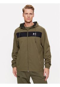 Under Armour Wiatrówka Ua Sportstyle Windbreaker 1361621 Khaki Loose Fit. Kolor: brązowy. Materiał: syntetyk