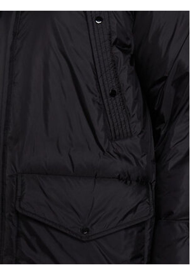 C.P. Company Kurtka puchowa 19CMOW184A110467A Czarny Regular Fit. Kolor: czarny. Materiał: syntetyk