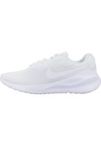 Tenisówki Nike Model Revolution 7 Kolor Biały. Kolor: biały, wielokolorowy, beżowy. Materiał: materiał, syntetyk, tkanina. Model: Nike Revolution