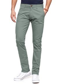 Wrangler - WRANGLER SPODNIE MĘSKIE LARSTON DUSTY OLIVE W18SGJ275. Wzór: moro. Sezon: lato. Styl: militarny, klasyczny #3