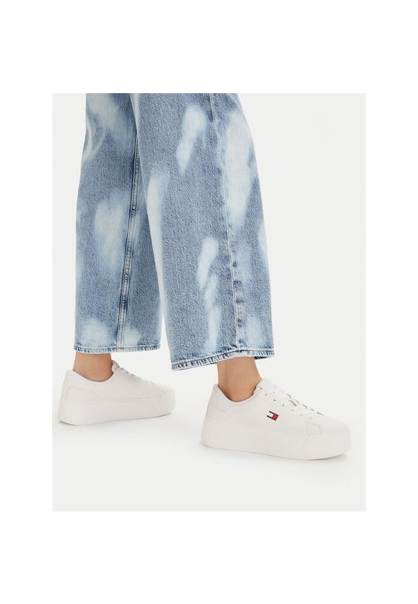 Sneakersy Tommy Jeans. Kolor: biały