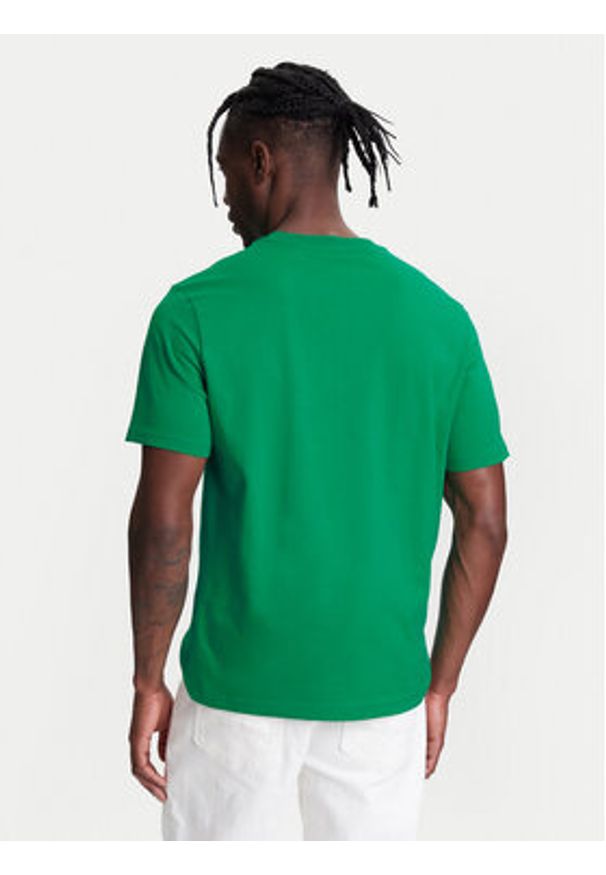 United Colors of Benetton - United Colors Of Benetton T-Shirt 3MI5J1AF7 Zielony Regular Fit. Kolor: zielony. Materiał: bawełna