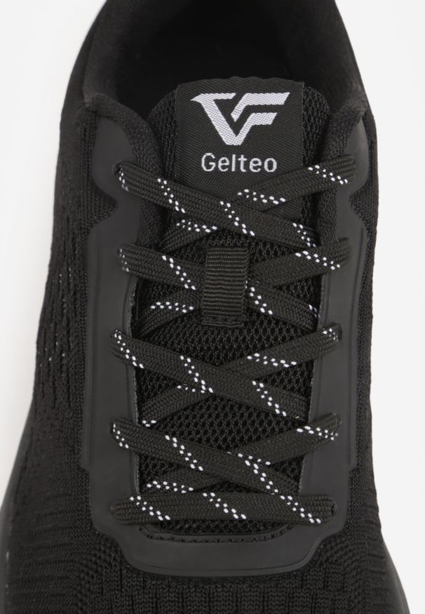 Born2be - Czarne Buty Sportowe Sneakersy na Tłoczonej Podeszwie z Napisem Hesehe. Okazja: na co dzień. Kolor: czarny. Materiał: jeans. Wzór: napisy