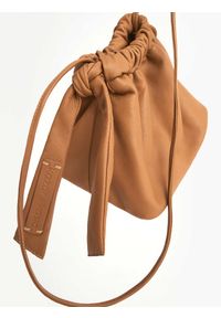 Kazar - Jasnobrązowa torebka damska kazar x kasia. Kolor: brązowy. Materiał: skórzane #5