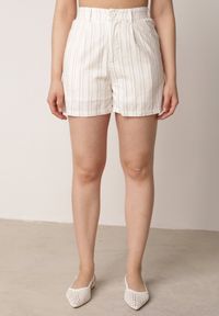 Born2be - Beżowy Komplet z Bawełną i Wiskozą Dwurzędowa Bluzka i Szorty w Paski Vervain. Kolor: beżowy. Materiał: wiskoza, bawełna. Wzór: paski #5