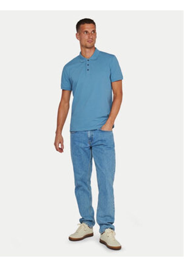 Matinique Polo 30206461 Niebieski Regular Fit. Typ kołnierza: polo. Kolor: niebieski. Materiał: bawełna