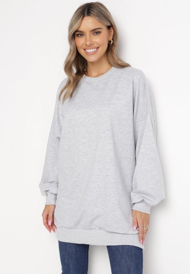 Born2be - Szara Bawełniana Bluza Oversize Fanelu. Kolor: szary. Materiał: bawełna