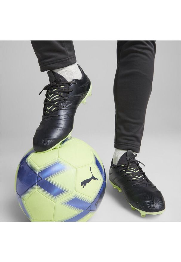 Buty piłkarskie męskie Puma King Platinum 21 FG AG. Zapięcie: sznurówki. Kolor: żółty, wielokolorowy, czarny, szary. Materiał: materiał, syntetyk. Szerokość cholewki: normalna. Sport: piłka nożna