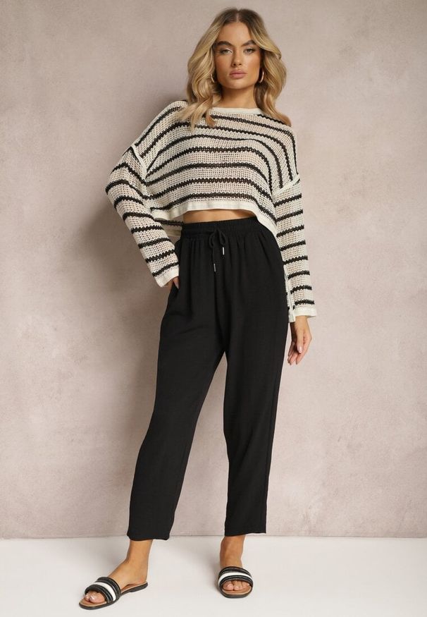 Renee - Czarne Spodnie o Luźnym Fasonie ze Sznurkiem i Gumką w Talii Enivea. Okazja: na co dzień. Kolor: czarny. Styl: elegancki, casual