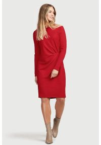 Cellbes - Dzianinowa sukienka dopasowana do ciała. Kolor: czerwony. Materiał: dzianina. Długość rękawa: długi rękaw. Styl: klasyczny