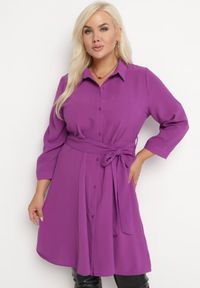 Born2be - Fioletowa Rozkloszowana Mini Sukienka Zapinana na Guziki z Materiałowym Paskiem Vleco. Kolor: fioletowy. Materiał: materiał. Długość: mini #3