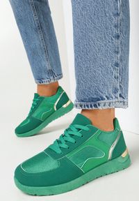 Born2be - Zielone Sneakersy przed Kostkę z Metaliczną Wstawką Nevata. Wysokość cholewki: przed kostkę. Kolor: zielony