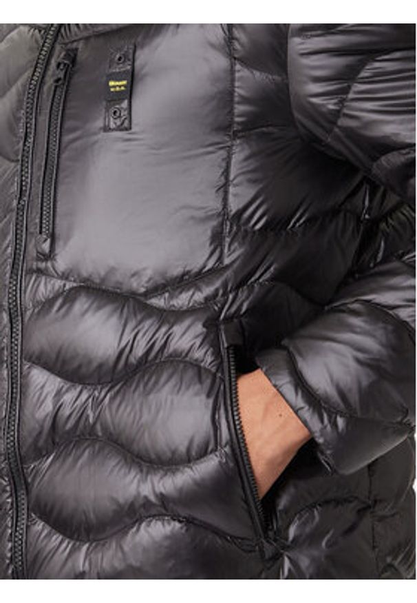 Blauer Kurtka puchowa Impermeabile 25WBLUK03068 Czarny Regular Fit. Kolor: czarny. Materiał: syntetyk