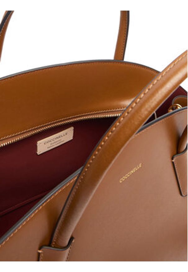 Coccinelle Torebka 329107 Brązowy. Kolor: brązowy. Materiał: skórzane