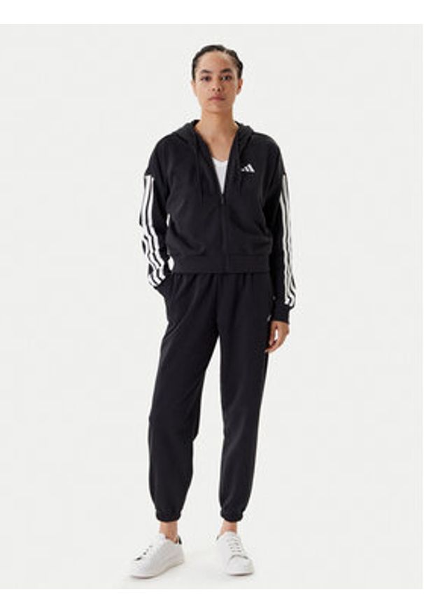 Adidas - adidas Spodnie dresowe Essentials Small Logo JD7999 Czarny Loose Fit. Kolor: czarny. Materiał: bawełna, syntetyk