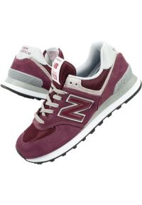 Buty sportowe New Balance W WL574ER fioletowe. Kolor: fioletowy. Materiał: zamsz, materiał, skóra. Szerokość cholewki: normalna. Obcas: na obcasie. Model: New Balance 574. Wysokość obcasa: średni #1