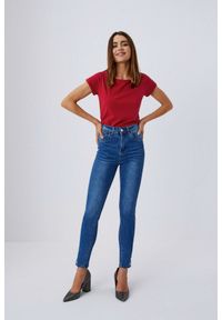 MOODO - Jeansy medium waist. Kolor: niebieski. Długość: długie. Wzór: gładki #1