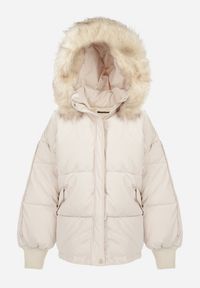 Born2be - Beżowa Kurtka Oversize z Futrzanym Kapturem Vugovi. Kolor: beżowy. Materiał: futro. Długość rękawa: długi rękaw. Długość: długie. Wzór: aplikacja. Sezon: zima #7